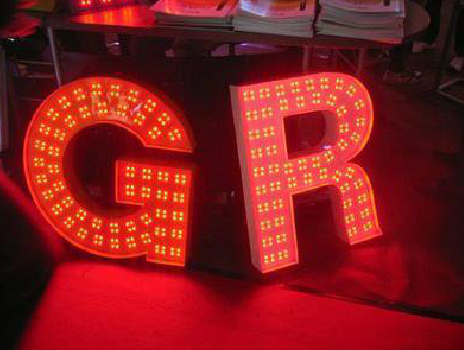 岚皋LED发光字常见的安装误区。